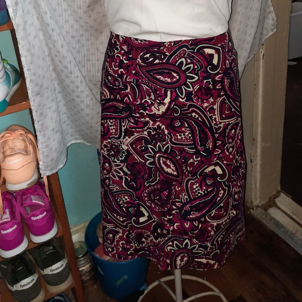 Ladies skirt size 16